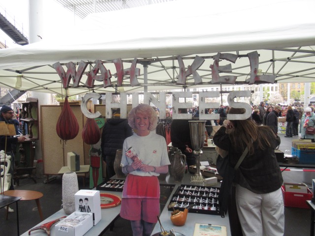 WAh Kel, met geen Chinees