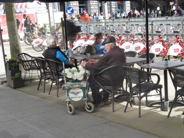 RollAtor op stAnd