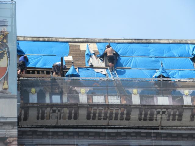 Even het dAk herstellen.