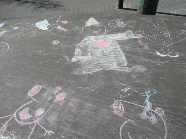 Er wordt terug op strAAt gekrijt.