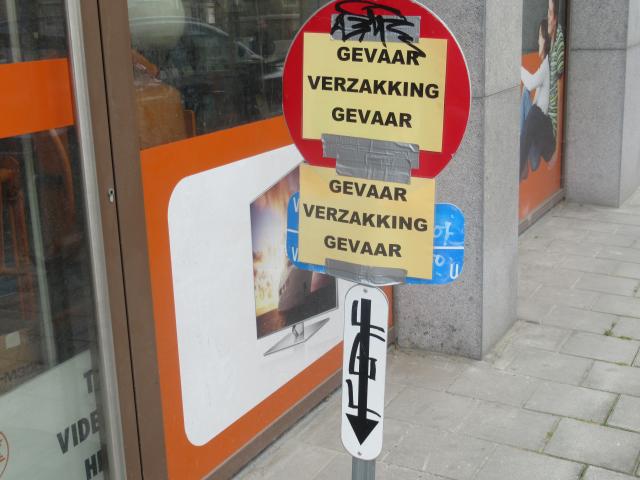 VerzAkking. Nog lAger. VerzAkking. Echt dus.