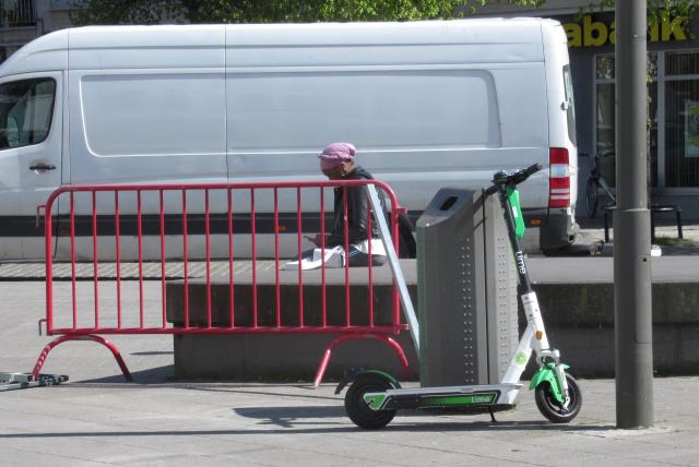 Zonder titel. Mét nAdAr.